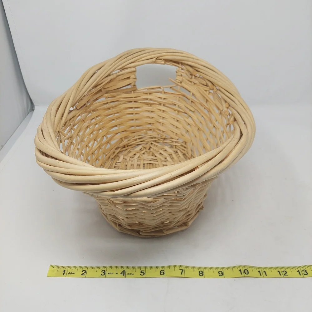 Willow Oval Wicker Basket Cut Out Handles Tan Storage Decorative Gift 16x10x8